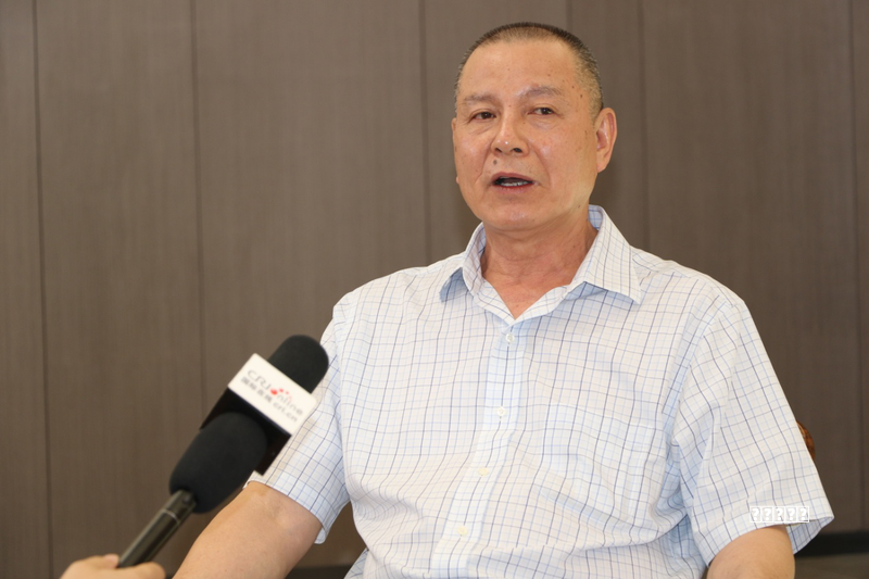 扫芯片就能《查真伪，》这样的LV包居然是假的？